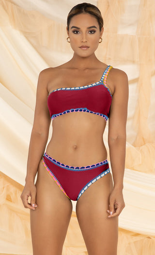 Hawaiian Spirit <br><span>White Sleeveless One Shoulder Crochet Elastic Two Piece Bikini Swimsuit</span>