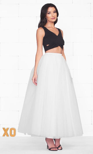 Do A Twirl 7 Layer White Pleated Elastic Waist Swiss Tulle Ball Gown Maxi Skirt
