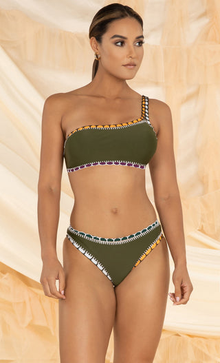 Hawaiian Spirit <br><span>Black Sleeveless One Shoulder Crochet Elastic Two Piece Bikini Swimsuit</span>