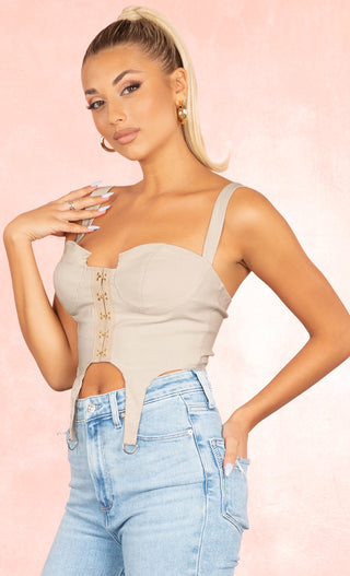 Private Show Beige Sleeveless Bustier Sweetheart Neck Garter Hook And Eye  Crop Top Blouse – Indie XO