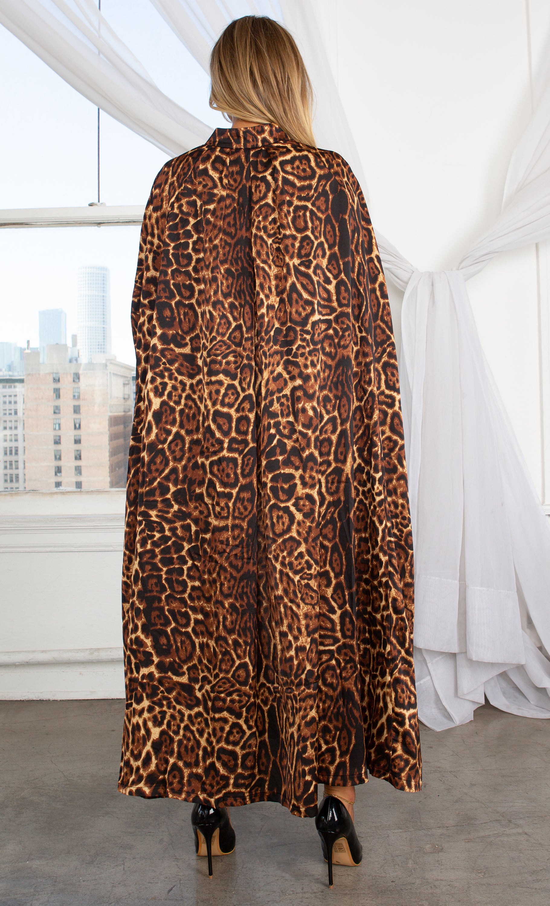 Devilish Mind Leopard Print Animal Pattern Long Sleeve Cloak Cape Open ...