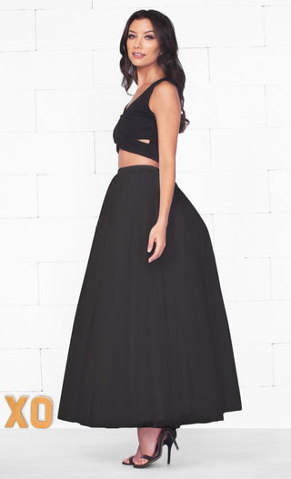 Do A Twirl 7 Layer Black Pleated Elastic Waist Swiss Tulle Ball Gown Maxi Skirt