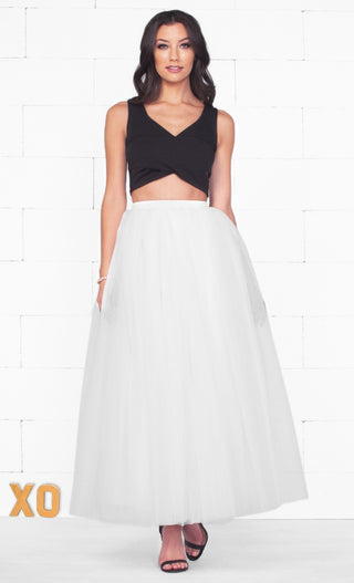 Do A Twirl 7 Layer White Pleated Elastic Waist Swiss Tulle Ball Gown Maxi Skirt