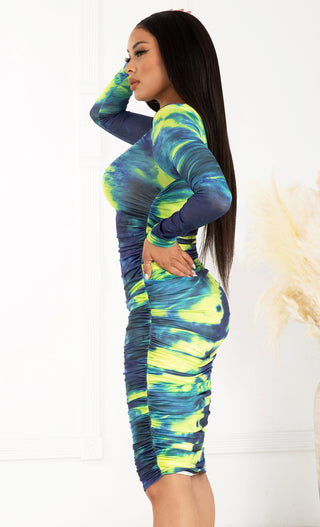 All Together Again <span><br> Blue Tie Dye Pattern Long Sleeve Crew Neck Ruched Bodycon Midi Dress<br>